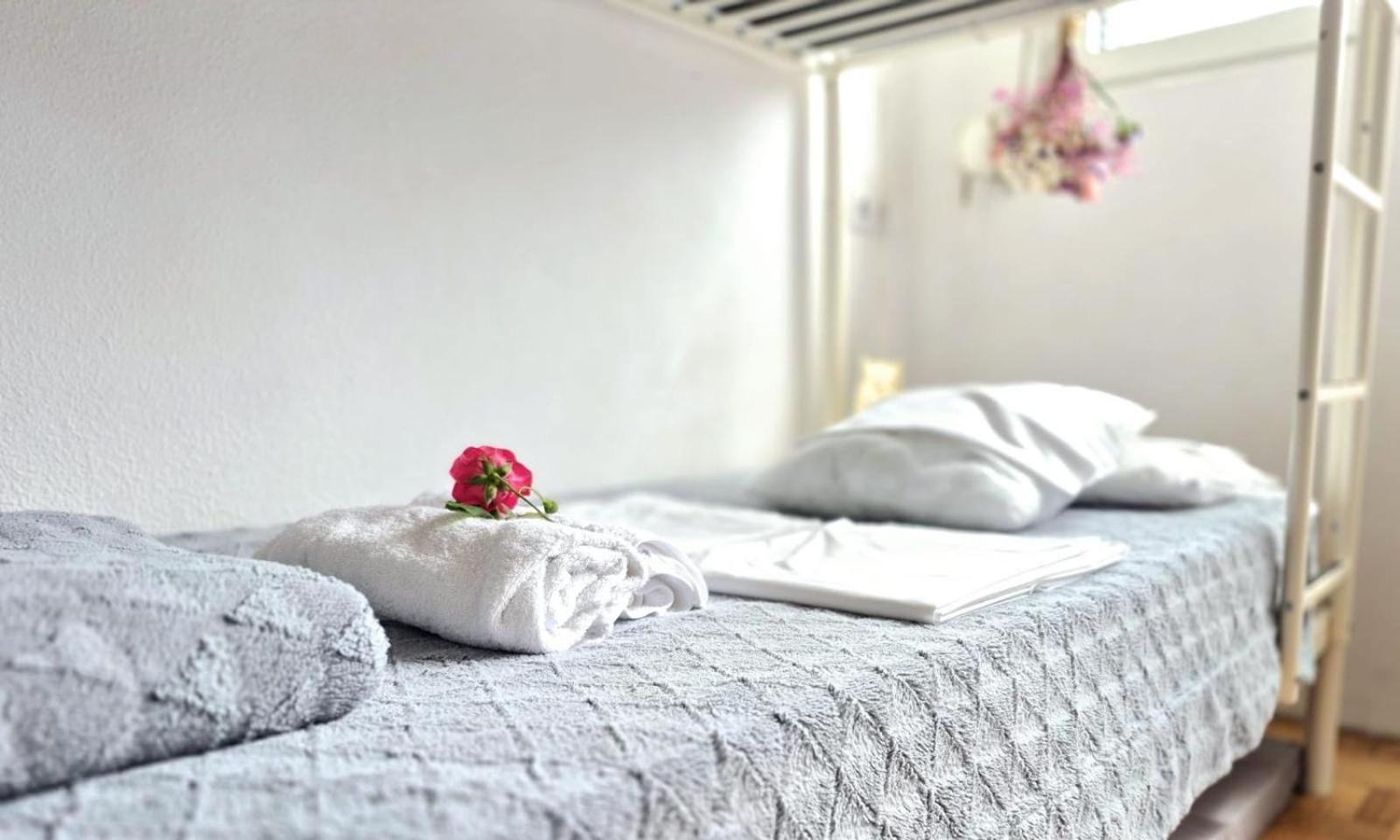 Ideal For Camino Quiet Basic Room Away From Crowds In Private House Zizur Mayor Pokoj fotografie